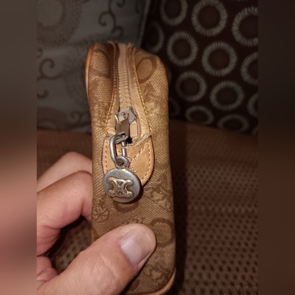 Celine cosmetic zip pouch - Picture 3 of 4